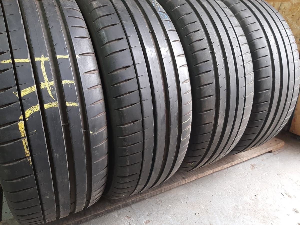 Вживані шини з Європи Michelin Pilot Sport 4 225/45 R 19