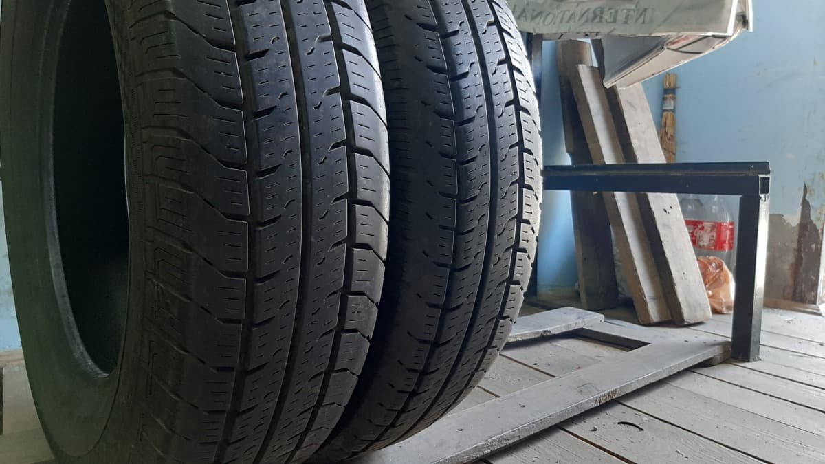 Вживані шини з Європи Paxaro VanSummer 195/75 R 16C