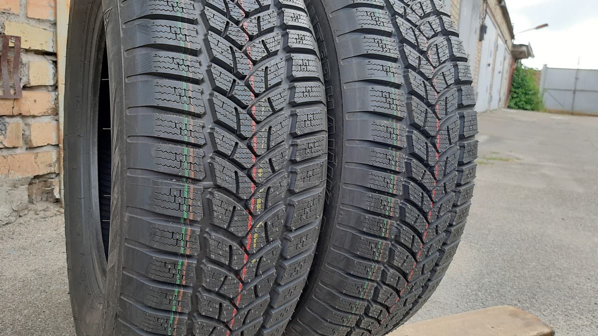 Вживані шини з Європи Firestone WinterHawk 3 215/65 R 15