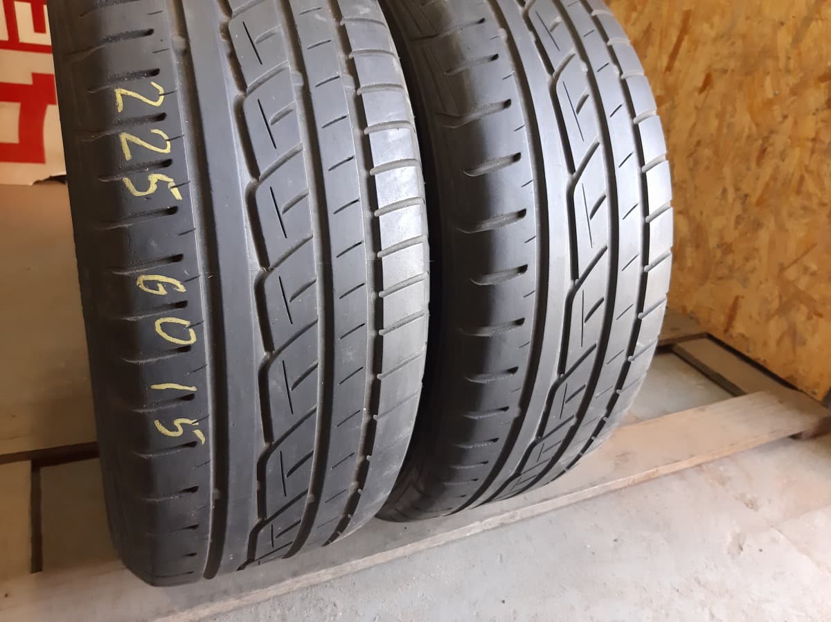 Вживані шини з Європи Toyo ProxesCF1 225/60 R 15