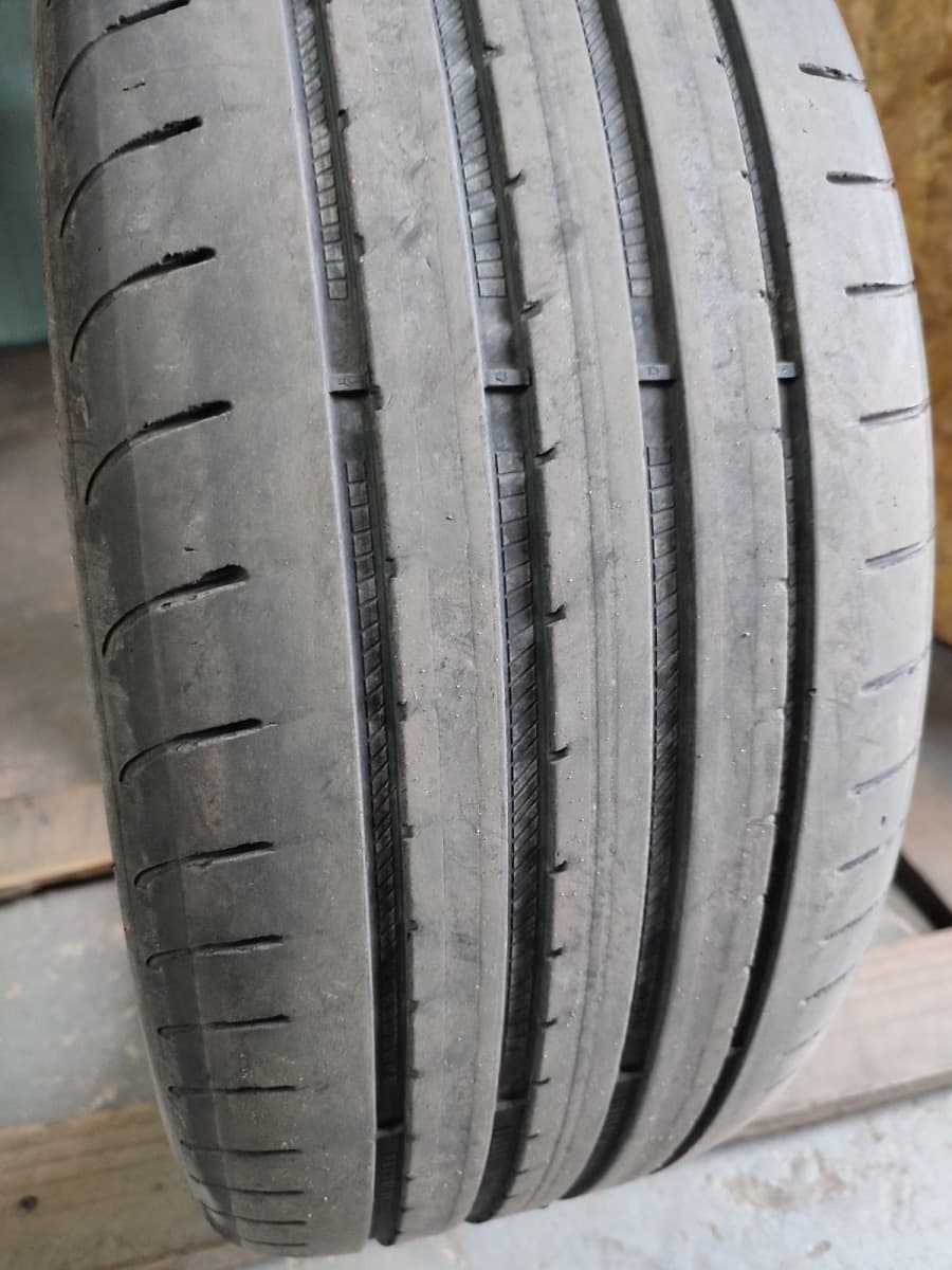 Вживані шини з Європи GoodYear Eagle F1 225/45 R 18