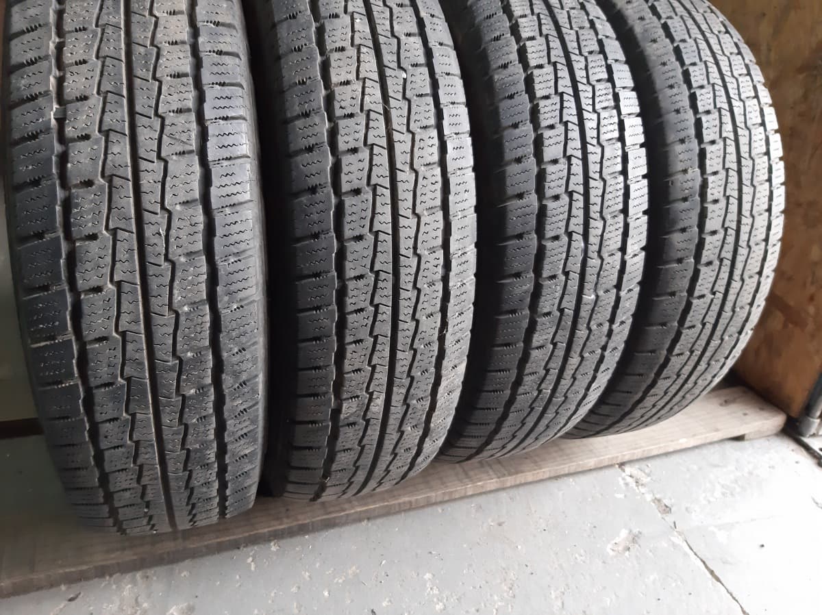 Вживані шини з Європи Hankook Winter RW 06  185/0 R 14C