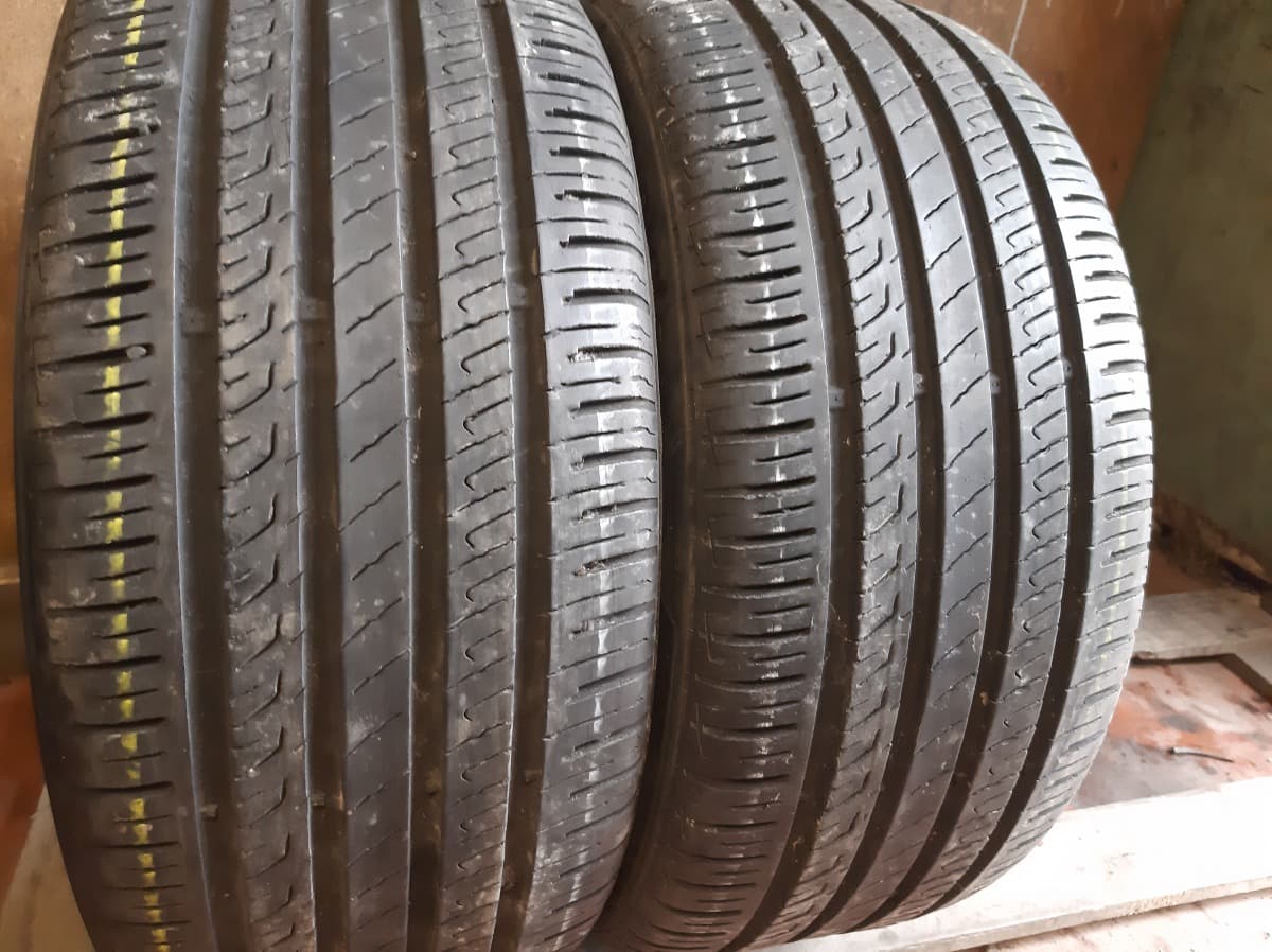 Вживані шини з Європи Barum Bravuris 5 HM  235/45 R 17