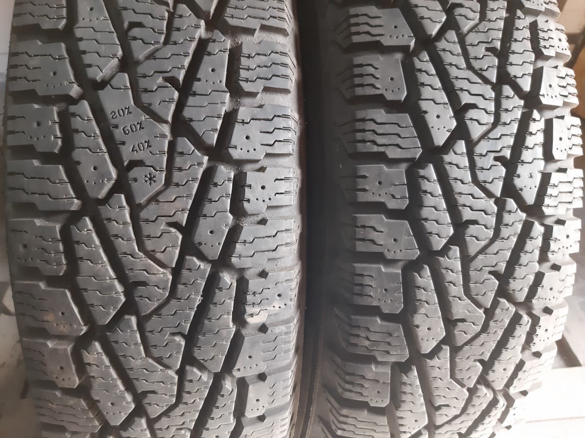 Вживані шини з Європи Nokian Hakkapeliitta LT 2   235/85 R 16C