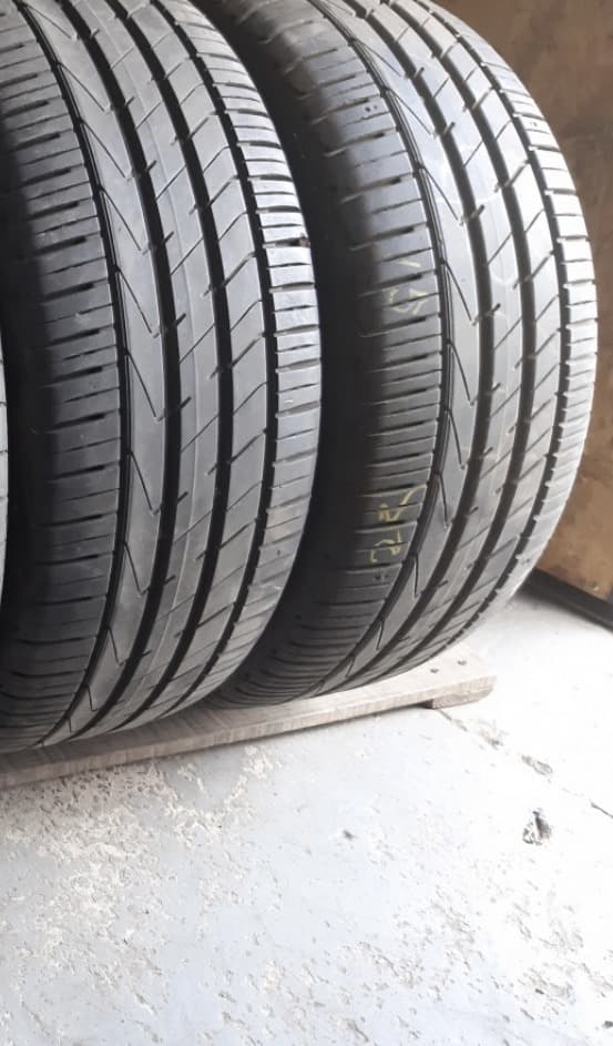 Вживані шини з Європи Hankook Ventus S 1 EVO2 suv  . 245/45 R 19