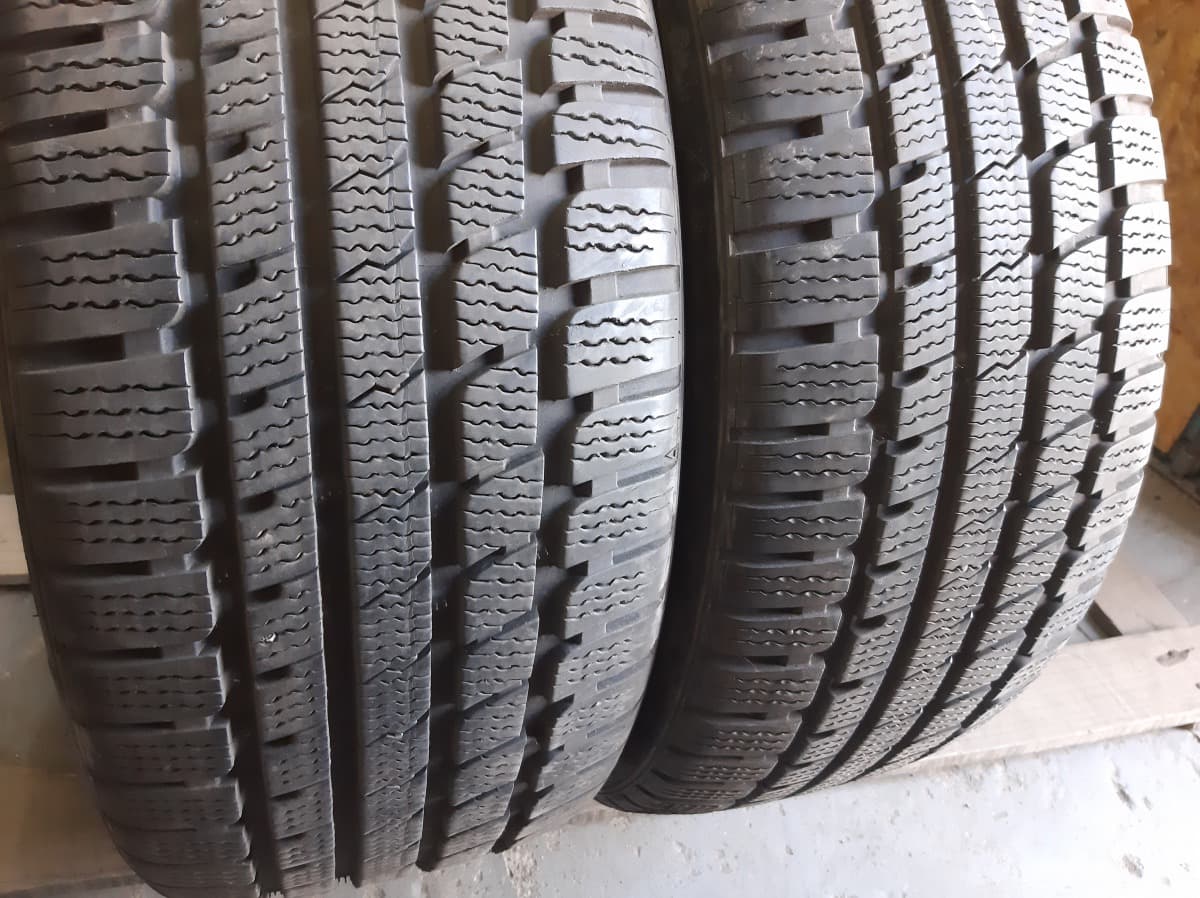 Вживані шини з Європи Kumho I Zen KW 27   225/40 R 19