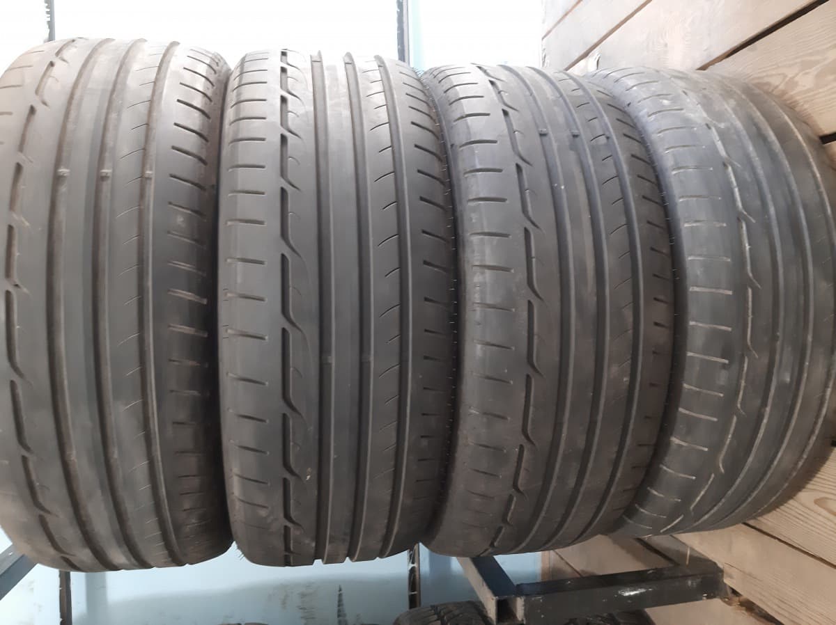 Вживані шини з Європи Dunlop Sport Maxx RT .   225/45 R 19