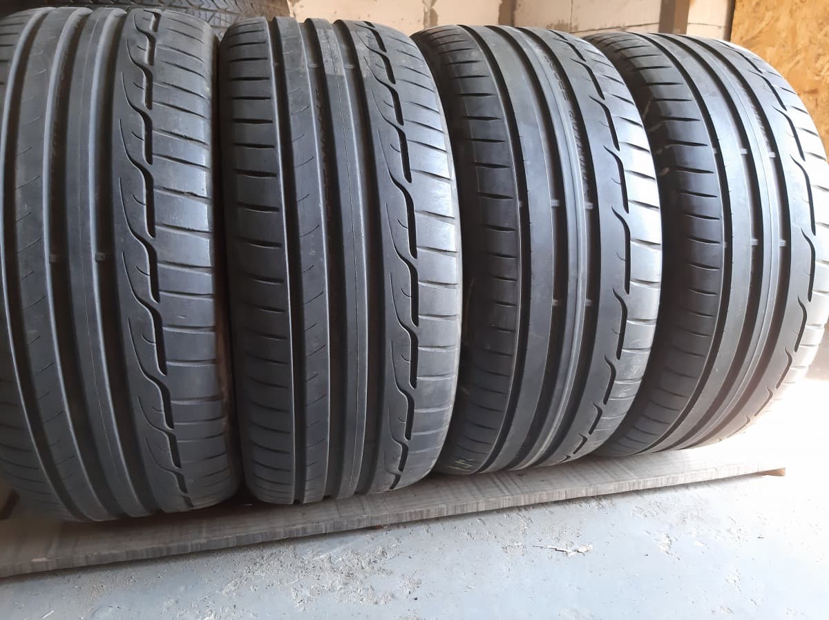 Вживані шини з Європи Dunlop Sport Maxx RT    225/45 R 17