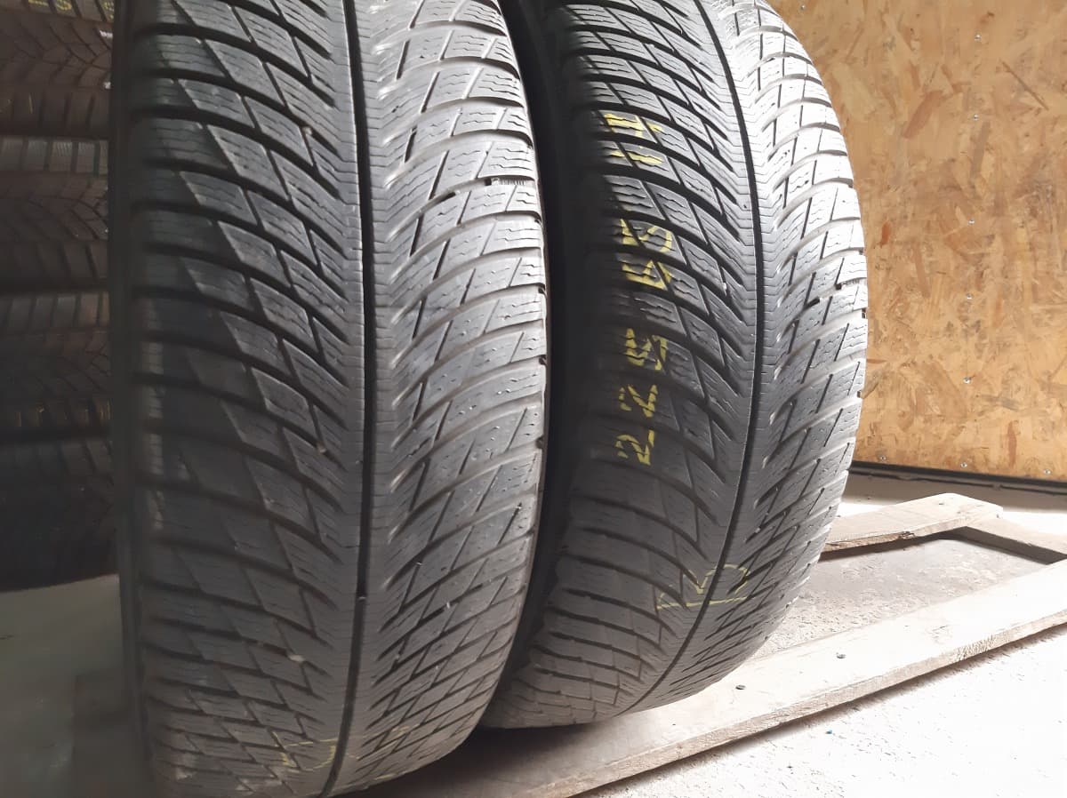 Вживані шини з Європи Michelin Pilot Alpin 5 Suv   .  225/65 R 17