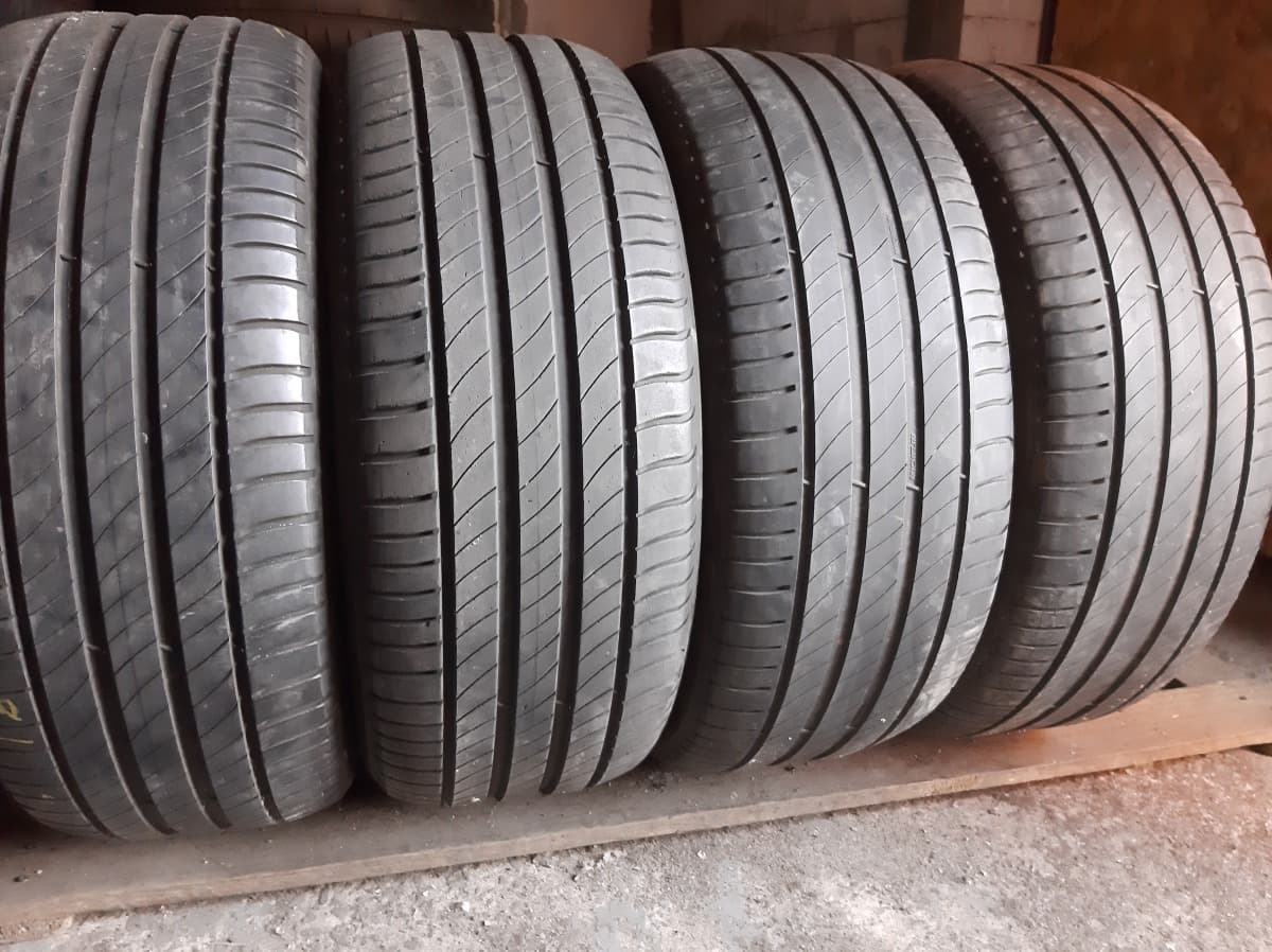 Вживані шини з Європи Michelin Primacy 4   . 235/45 R 18