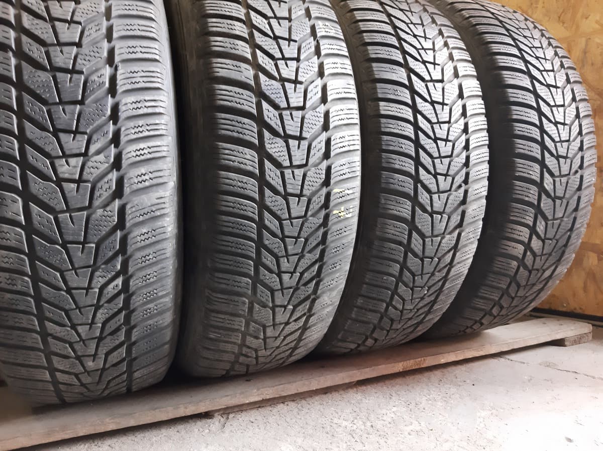 Вживані шини з Європи Hankook Winter  I cept evo3 X     215/65 R 17