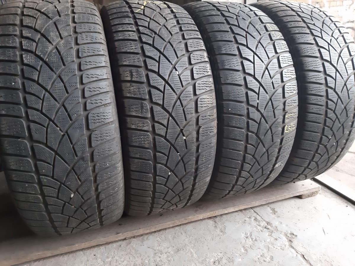 Вживані шини з Європи Dunlop SP WinterSport 3D     . 235/40 R 19