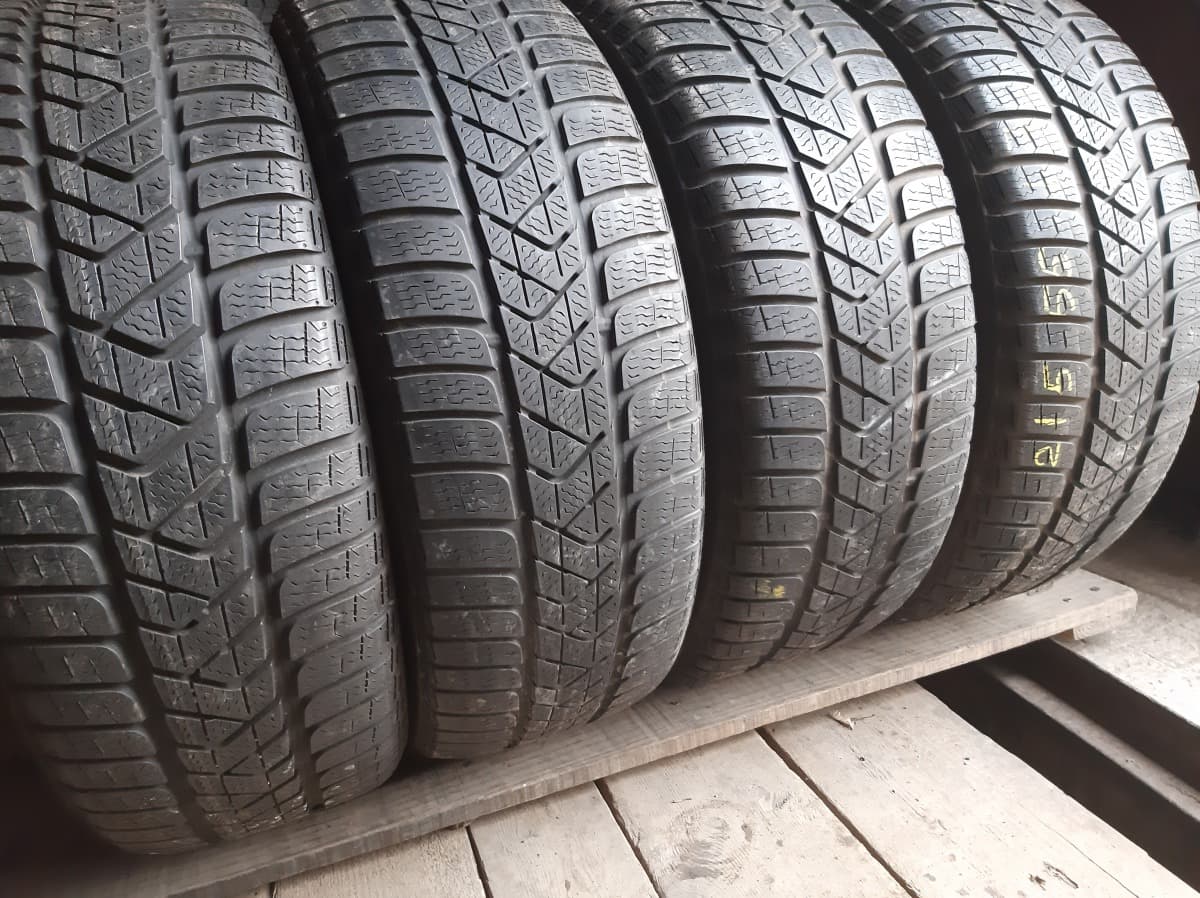Вживані шини з Європи Pireli Sottozero 3 215/55 R 17