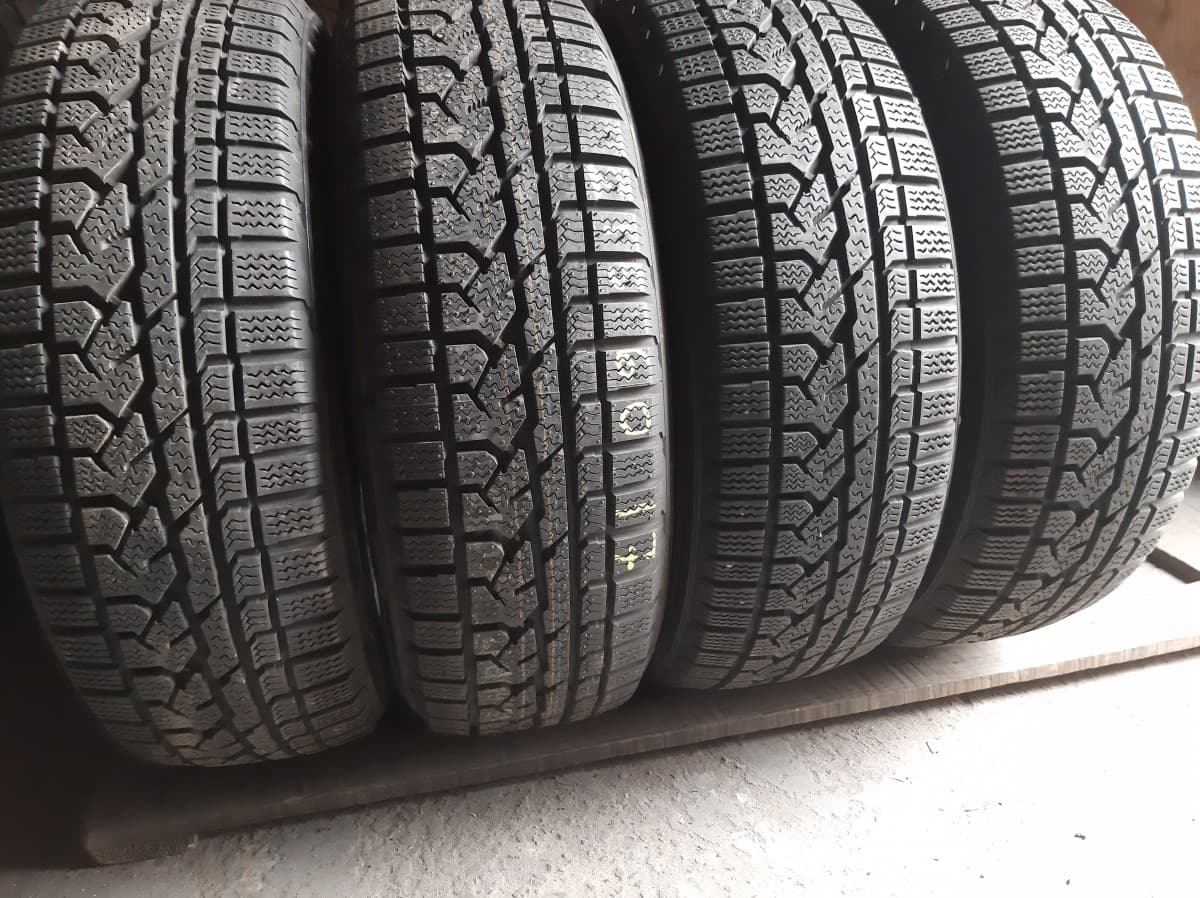 Вживані шини з Європи Marshal Izen RV 215/60 R 17