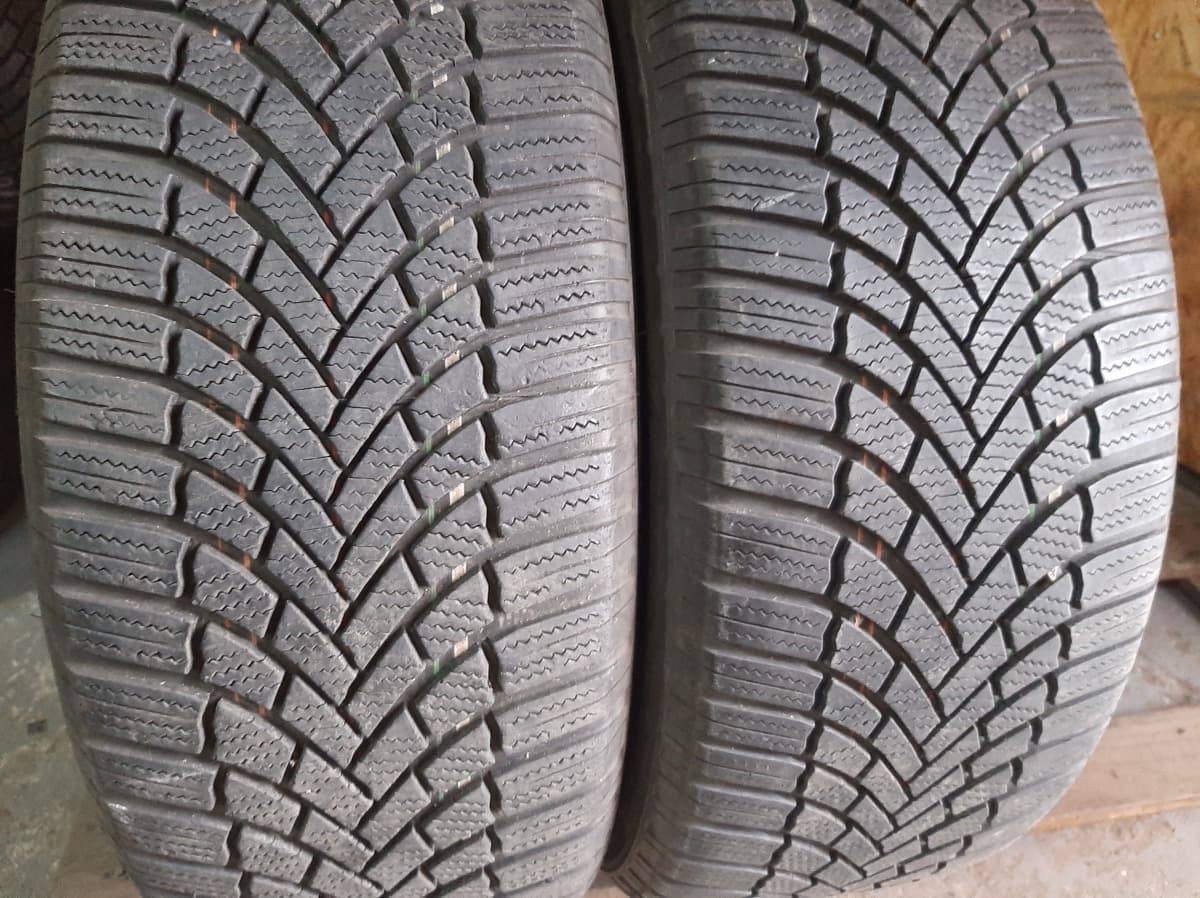 Вживані шини з Європи Bridgestone Blizzak LM-005      235/50 R 20