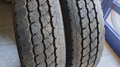 Шини на авто в хорошому стані Bridgestone Duravis R630 шириною 195 висотою 75 радіусом R 16C низькі ціни