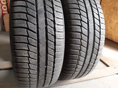 Шини на авто в хорошому стані TOYO SnowProx S954 SUV  шириною 225 висотою 55 радіусом R 18 низькі ціни