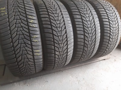 Шини на авто в хорошому стані Hankook Winter I cept evo 3 шириною 245 висотою 45 радіусом R 18 низькі ціни