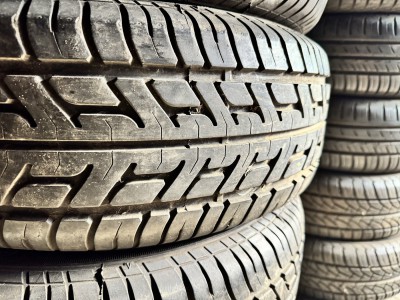 Шини на авто в хорошому стані Fulda Carat Assuro шириною 205 висотою 70 радіусом R 14 низькі ціни