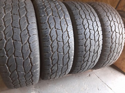 Шини на авто в хорошому стані Cooper Discoverer A/T 3  шириною 245 висотою 65 радіусом R 17 низькі ціни