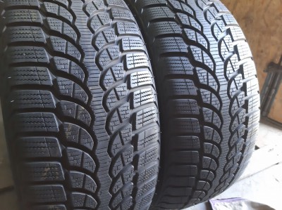 Шини на авто в хорошому стані Bridgestone Blizzak LM-32    шириною 235 висотою 50 радіусом R 18 низькі ціни