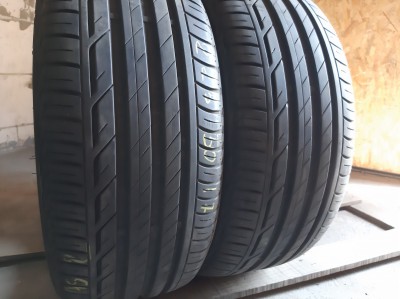 Шини на авто в хорошому стані Bridgestone Turanza T001    …  шириною 225 висотою 50 радіусом R 17 низькі ціни