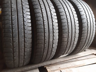 Шини на авто в хорошому стані Michelin Agilis     …  шириною 225 висотою 75 радіусом R 16C низькі ціни
