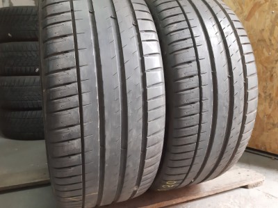 Шини на авто в хорошому стані Michelin Pilot Sport ev   …   шириною 255 висотою 40 радіусом R 20 низькі ціни