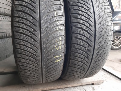 Шини на авто в хорошому стані Michelin Pilot Alpin 5    шириною 235 висотою 55 радіусом R 17 низькі ціни