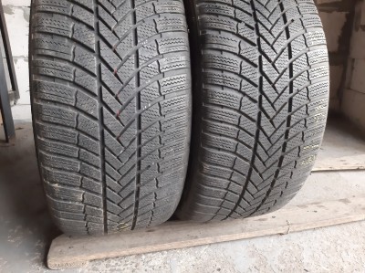 Шини на авто в хорошому стані Bridgestone Blizzak LM-005    .    … шириною 245 висотою 45 радіусом R 19 низькі ціни