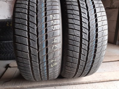 Шини на авто в хорошому стані Barum Polaris 5 шириною 225 висотою 40 радіусом R 19 низькі ціни