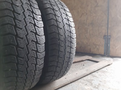 Шини на авто в хорошому стані Kleber Transalp   шириною 195 висотою 70 радіусом R 15C низькі ціни