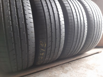 Шини на авто в хорошому стані Toyo Proxes R 46A    шириною 225 висотою 55 радіусом R 19 низькі ціни